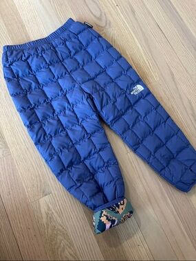 The North Face - REVERSIBLE- Quilted Insulated Pants - Size Toddler 4